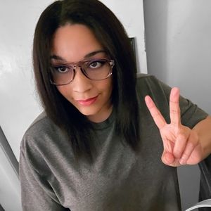 Meet your Posher, Tiffany